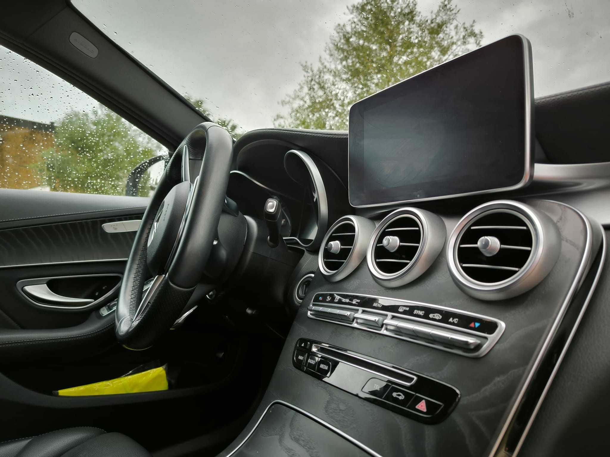 Mercedes-Benz C220 d 4Matic Station  AMG Line