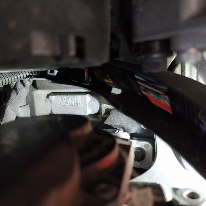 Двигатель двигун мотор Volvo V40 2014-2019г 2.0D D4204T8