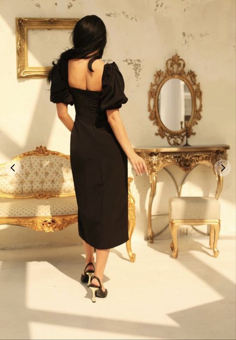 Чорна сукня з розрізом від украінського бренду Artj