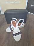 Tommy Hilfiger sandałki wyższe logowane białe 36 rope wedge sandal san