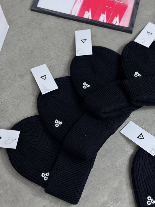 Шапки Nike ASG.