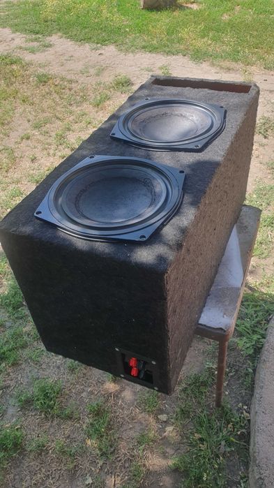 Сабвуфер на 2х10" 75гдн