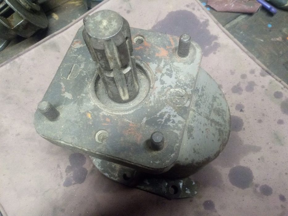 Części do ciągnika imt 579