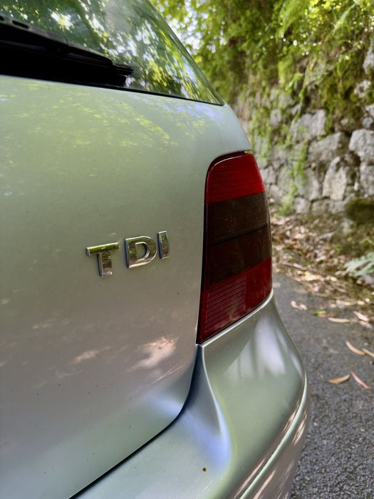 VW Golf 1.9 TDI 110cv – Fiável, Económico e Pronto a Circular