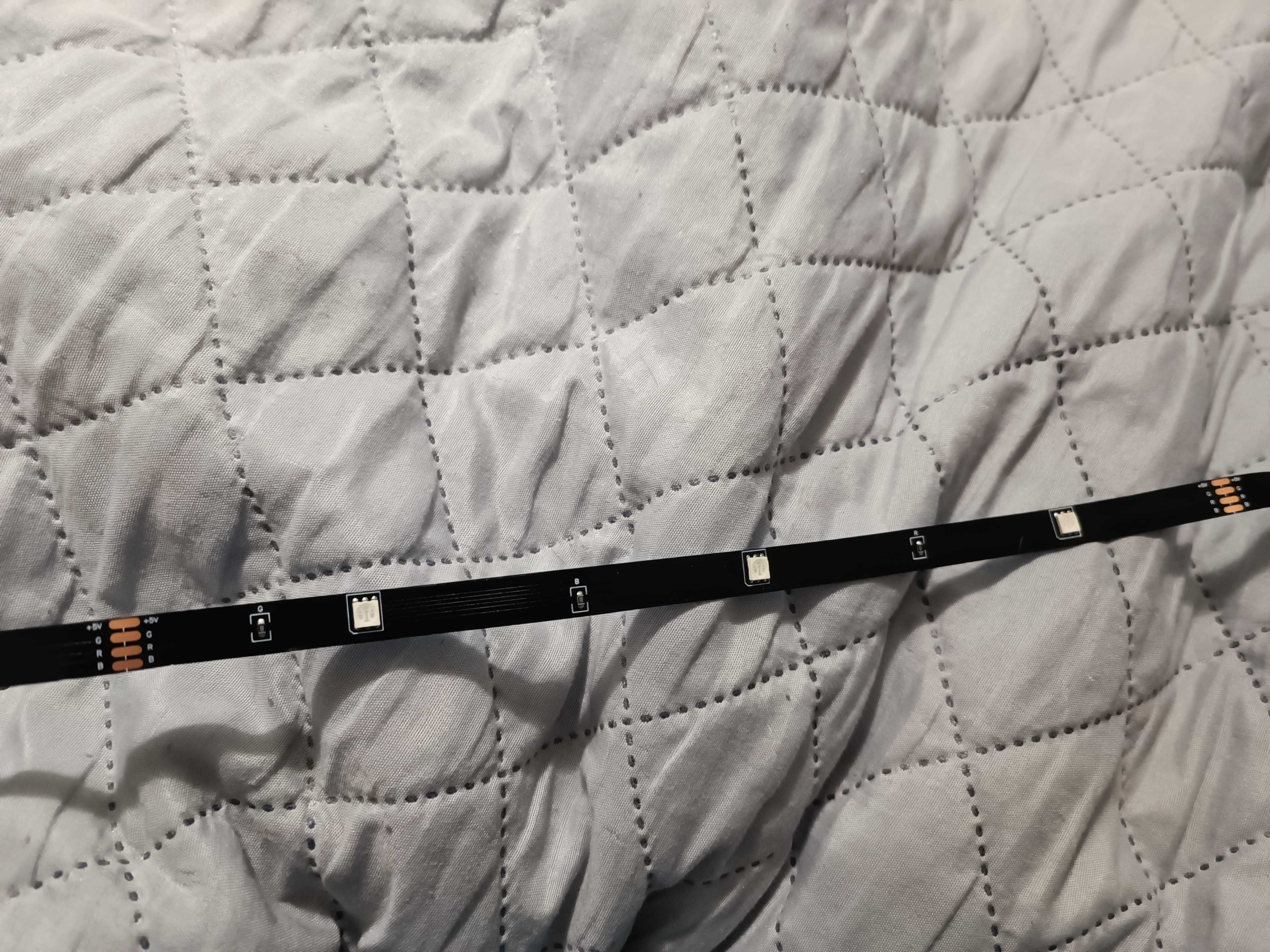TAŚMA LED RGB 5050 10M z pilotem i bluetooth