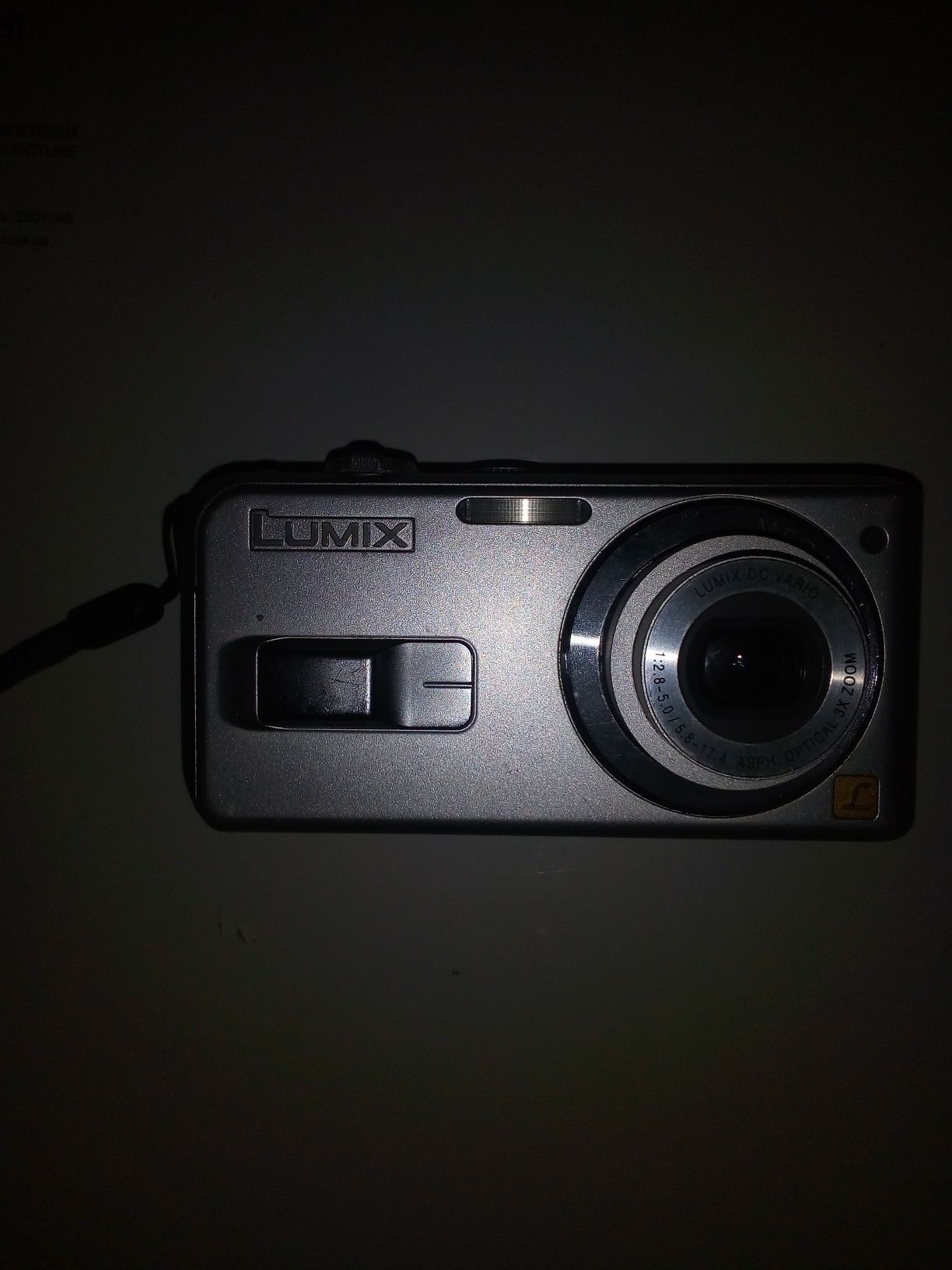 Panasonic DMC-L52, Lumics