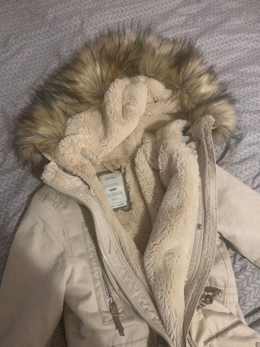 Жіноча парка Bershka XS