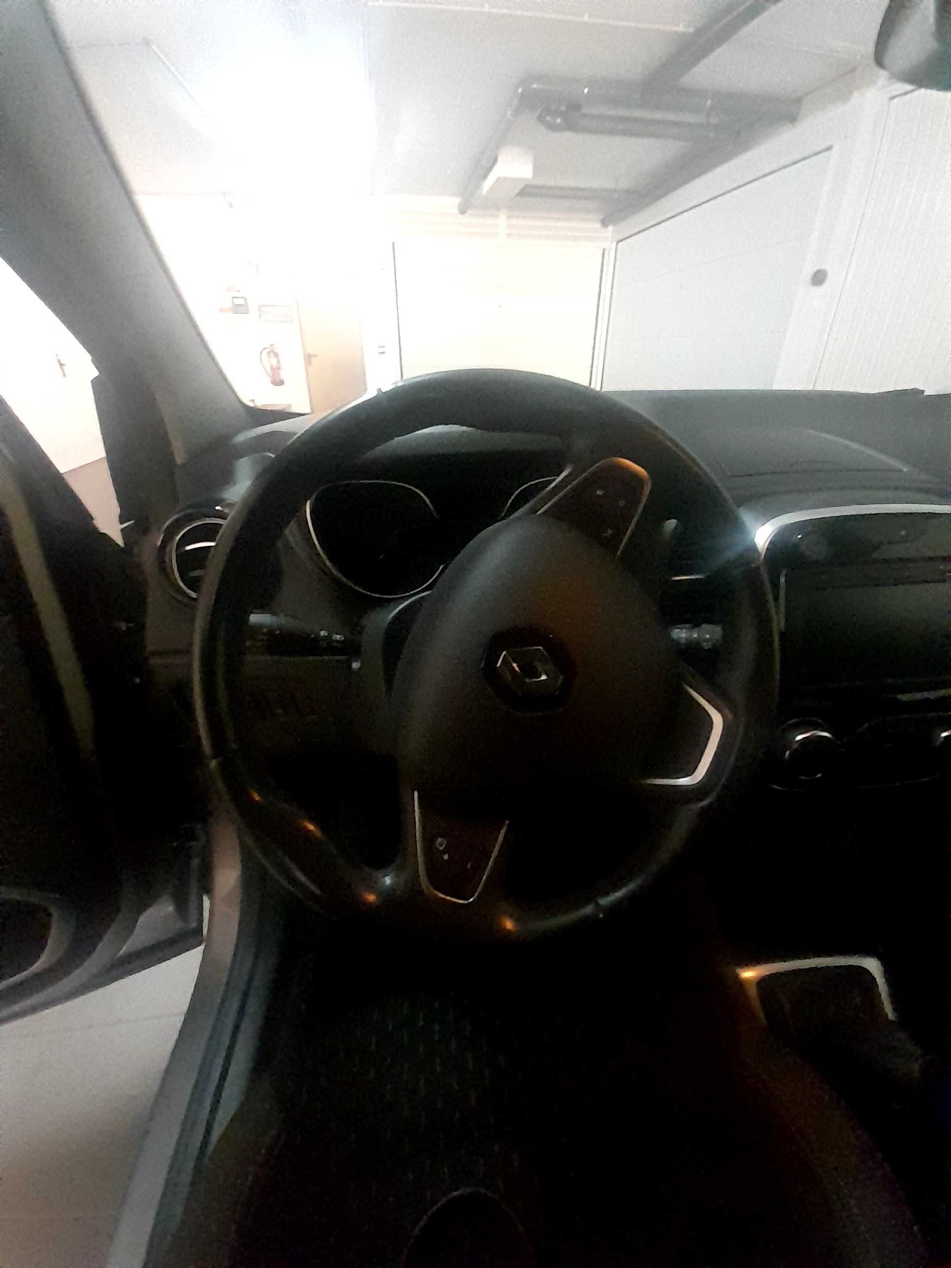 Renault captur como novo