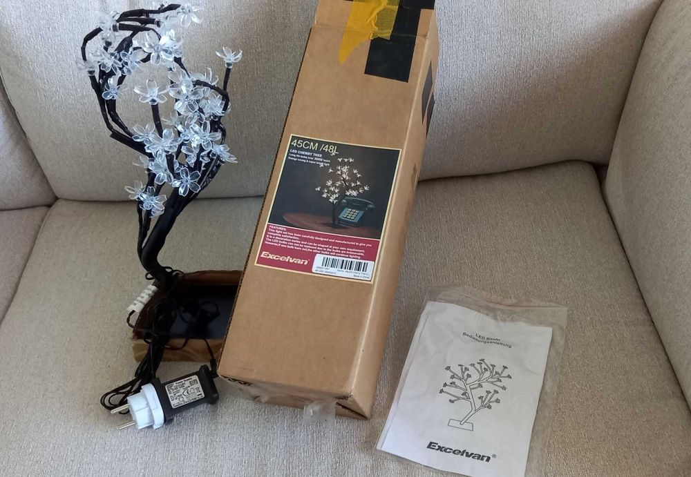 Candeeiro - "CEREJEIRA" - Decorativa e de Iluminação