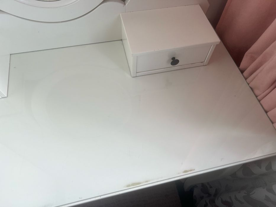 Toaletka z IKEA HEMNES