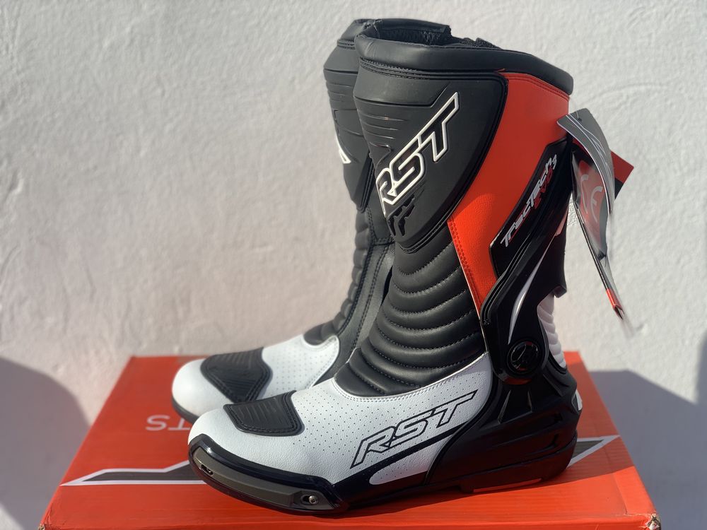 Buty motocyklowe RST tractech evo III rozmiar 45 fluo red, Zawias!