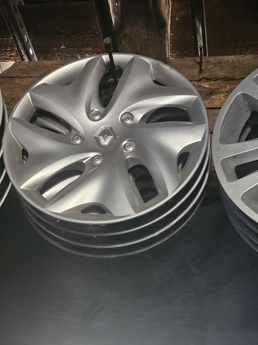 Kołpaki Renault R15