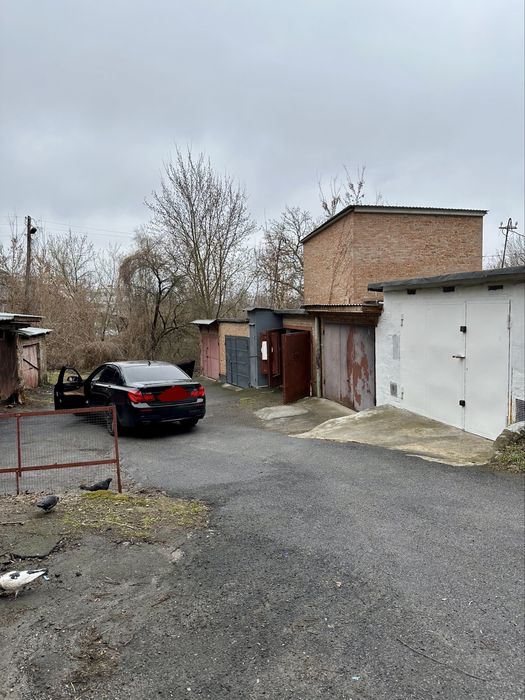 Гараж центр міста ВІД ВЛАСНИКА вул Театральна