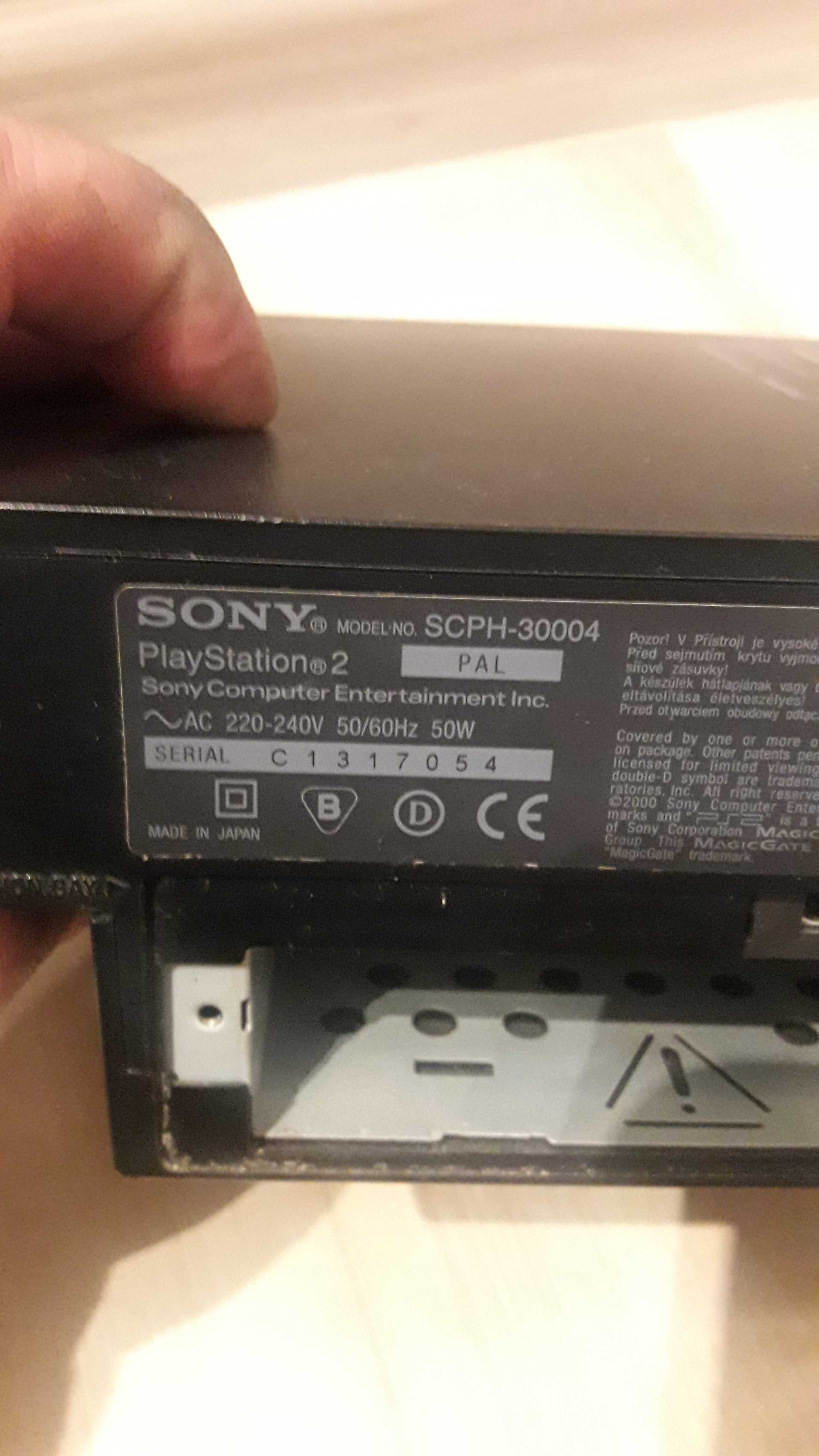 Sprzedam konsole Playstation 2 +gratis słuchawki sony playstation