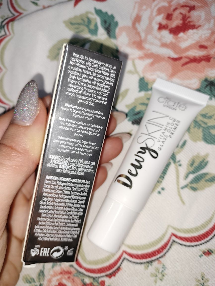 Dewy Skin Glass Glow Primer