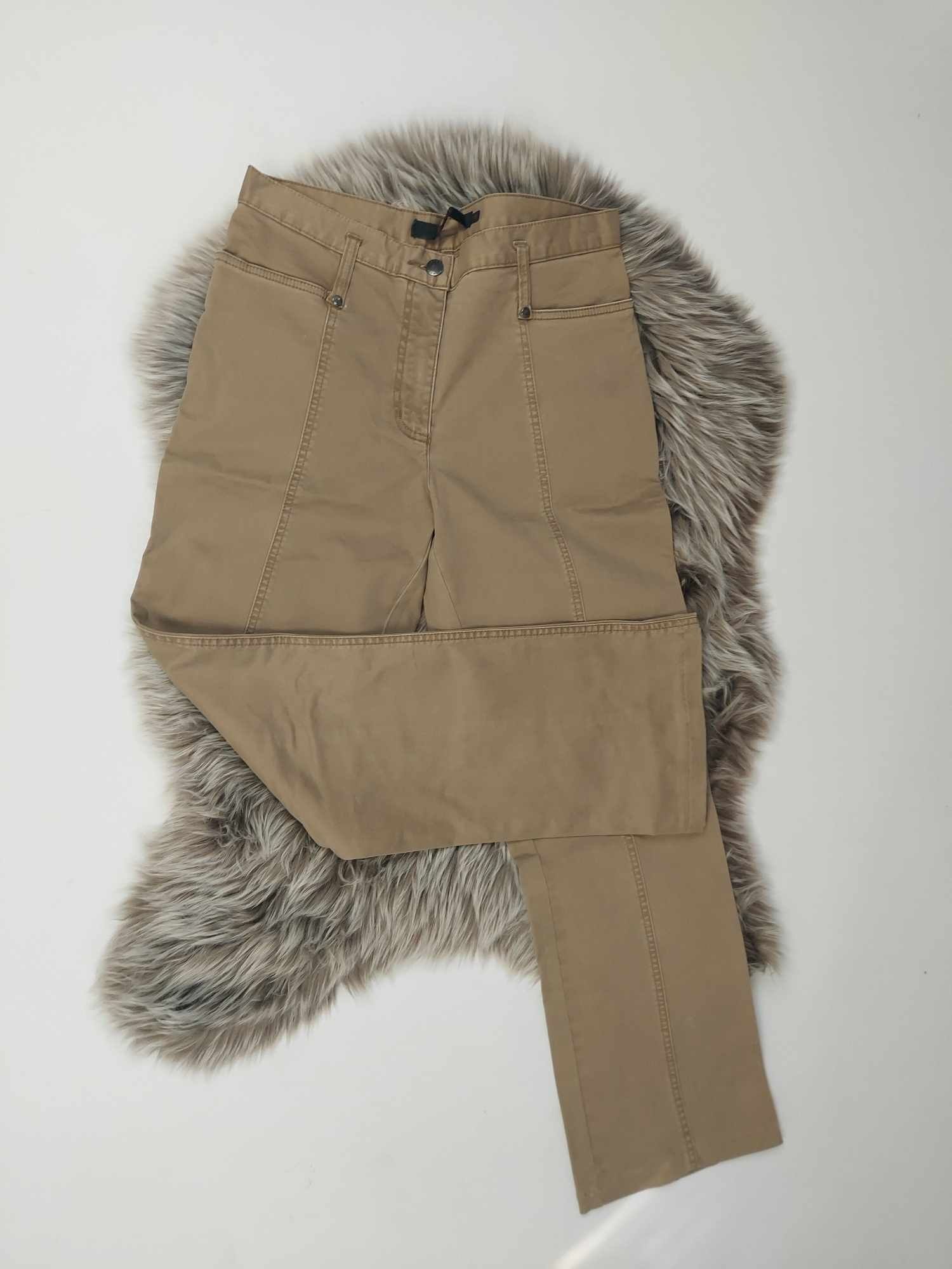 Nowe beżowe bawełniane spodnie proste straight kieszenie Jensen M 38