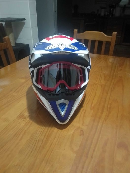 Capacete enduro motocross