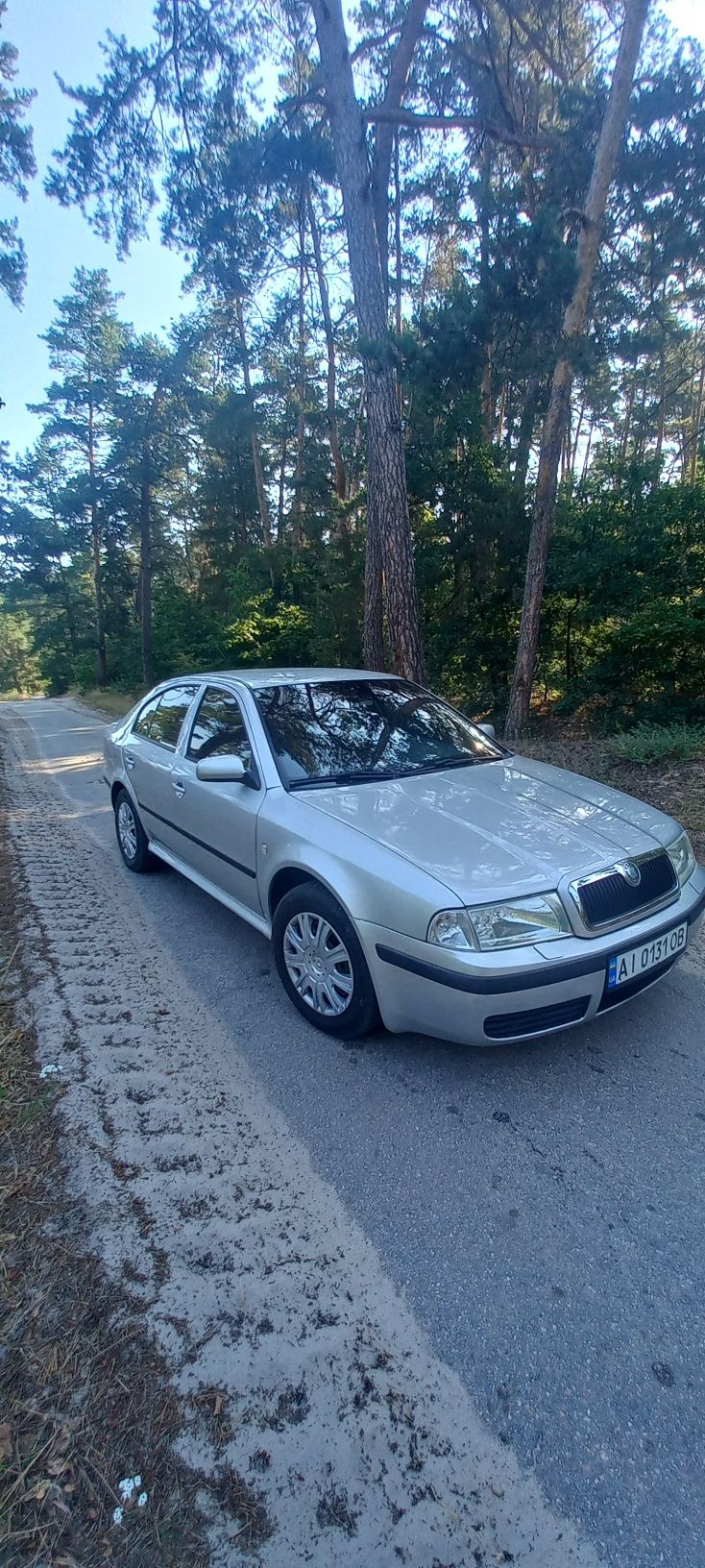 Продам Шкода Октавия Тур 1.6 mpi