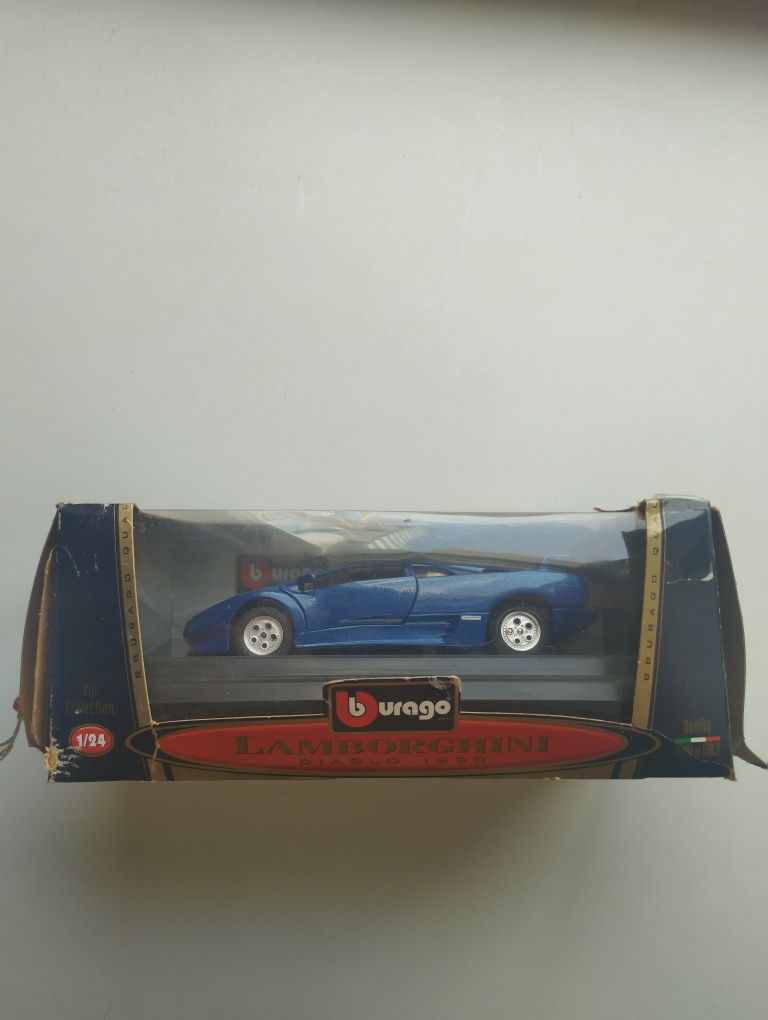 Miniatura Lamborghini Diablo 1990 - Bburago 1:24 (Com caixa)