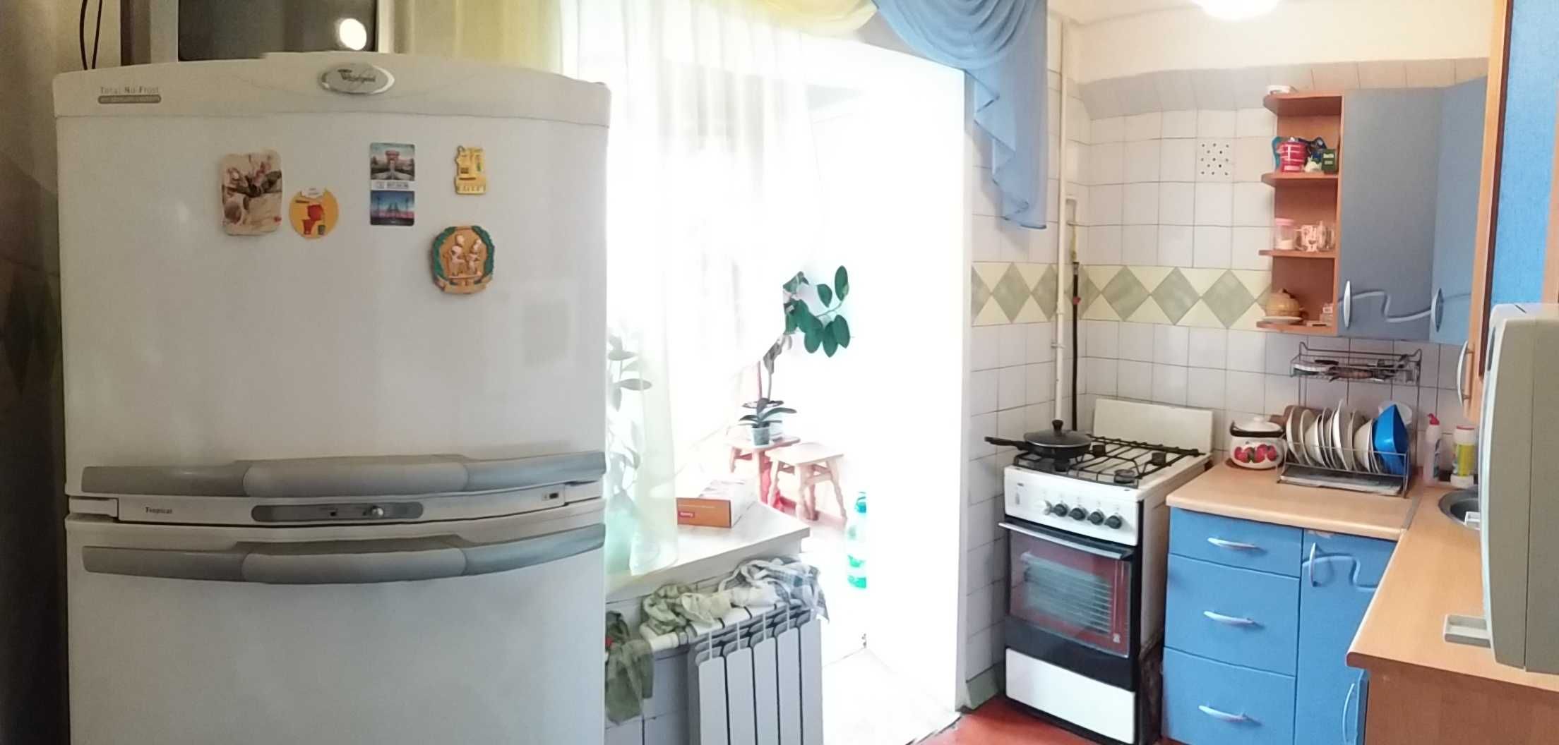 Кімната без господарів для  хлопця (підселення), метро Лівобережна