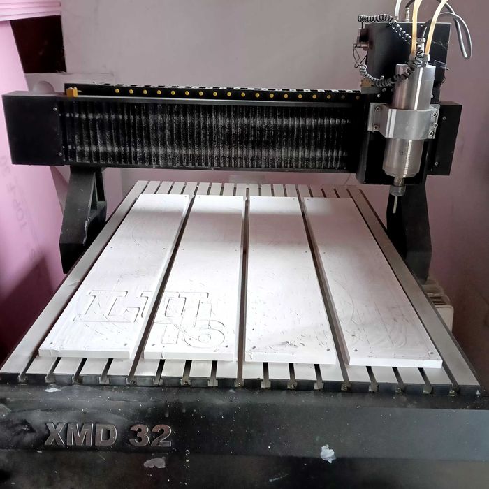 Ploter frezujący XMD 32 frezarka CNC