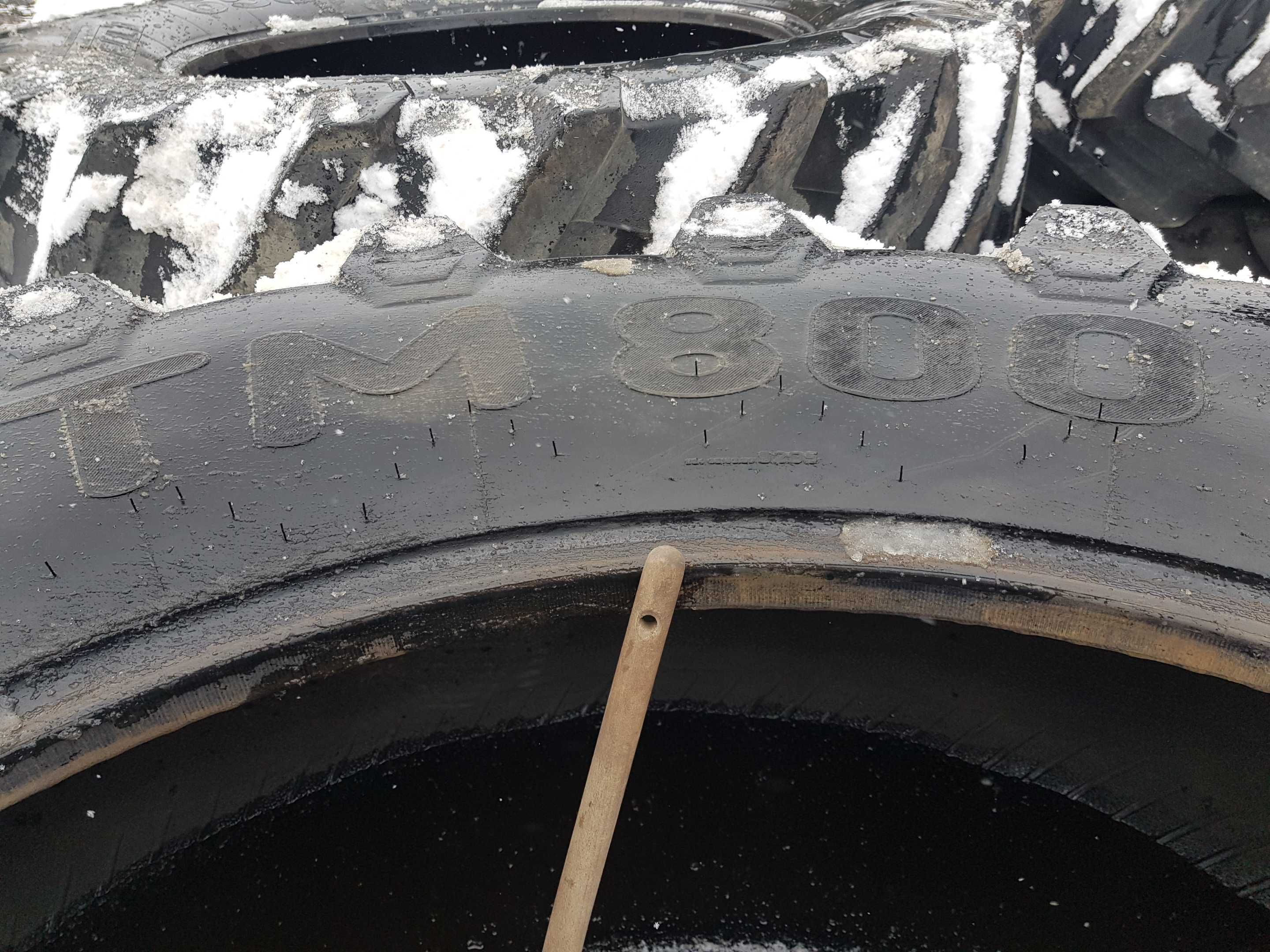 Opony pirelli 650/65R42