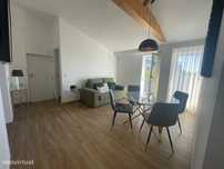 Quarto Mobilado em Apartamento Renovado no Centro de Guimarães**