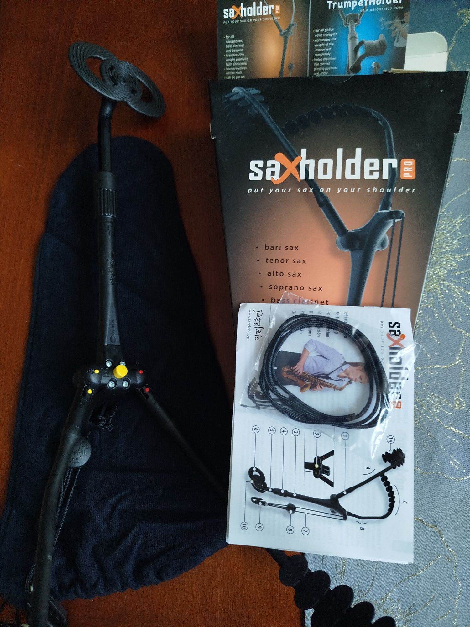 Sprzedam sax Holder firmy jazzlab + stojak na saksofon + pulpit