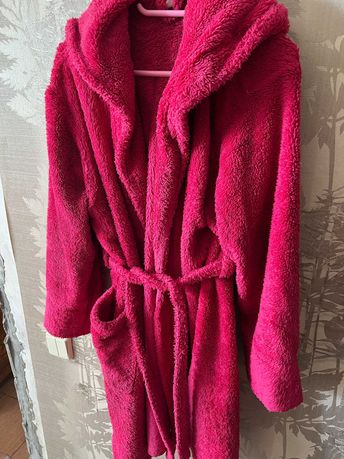 Махровый халат розовый