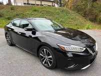 2022 Nissan Maxima SV
