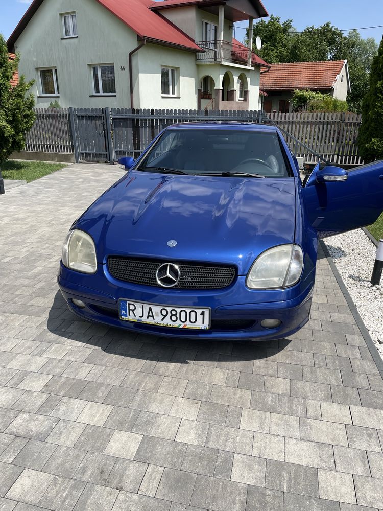Mercedes SLK  320