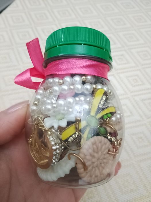 Potinho de jóias misteriosas