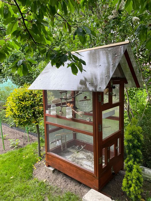 Woliera drewniana dla ptaków