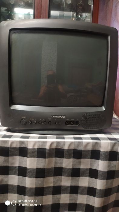 Телевизор DAEWOO модель:KR14E5.