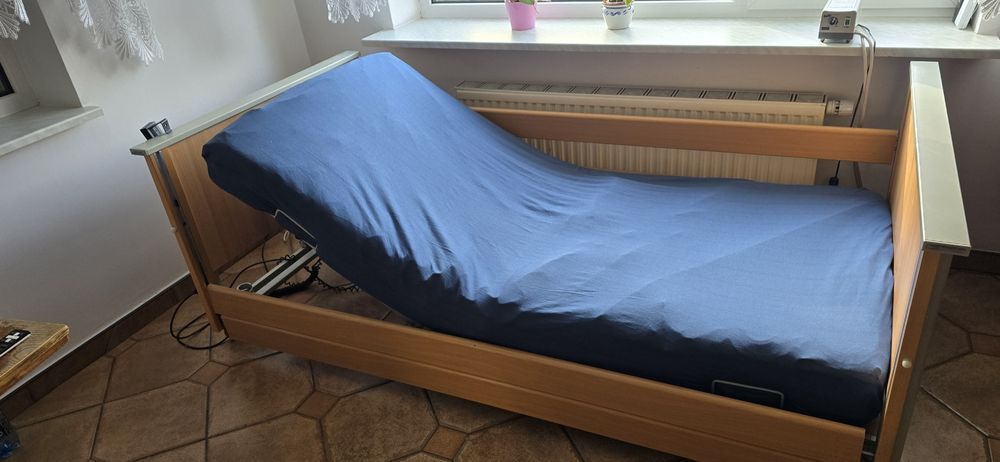 Łóżko rehabilitacyjne/sprzedam