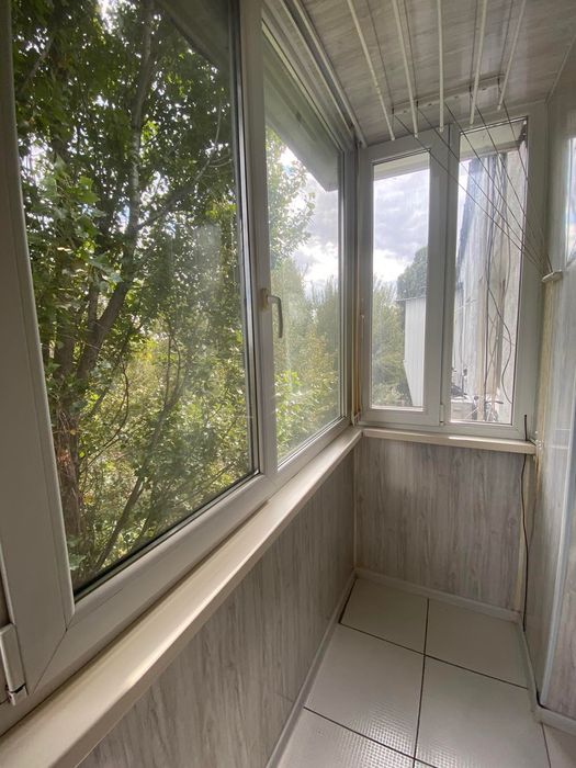 Продам простору 2-кімнатну квартиру для сім’ї у місті Кам’янське