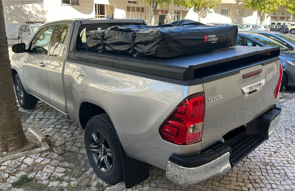 Toyota Hilux 2.4 2021 4WD Adventure Offroad Camping