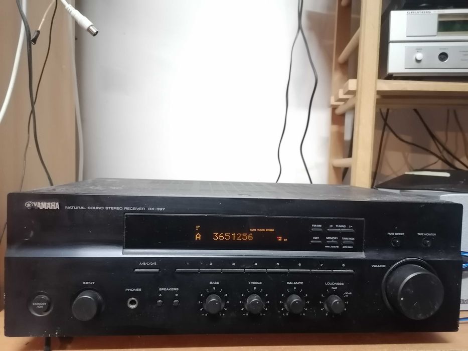 Amplituner Yamaha RX-397 z RDS STEREO