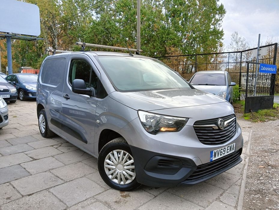 Opel combo 1,6 diesel 19r blaszak bdb stan Anglik v5c