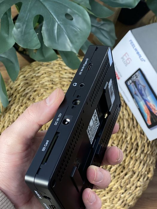 Накамерний монітор Сенсорний Feelworld F6 PLUS V2 4К +3D LUT