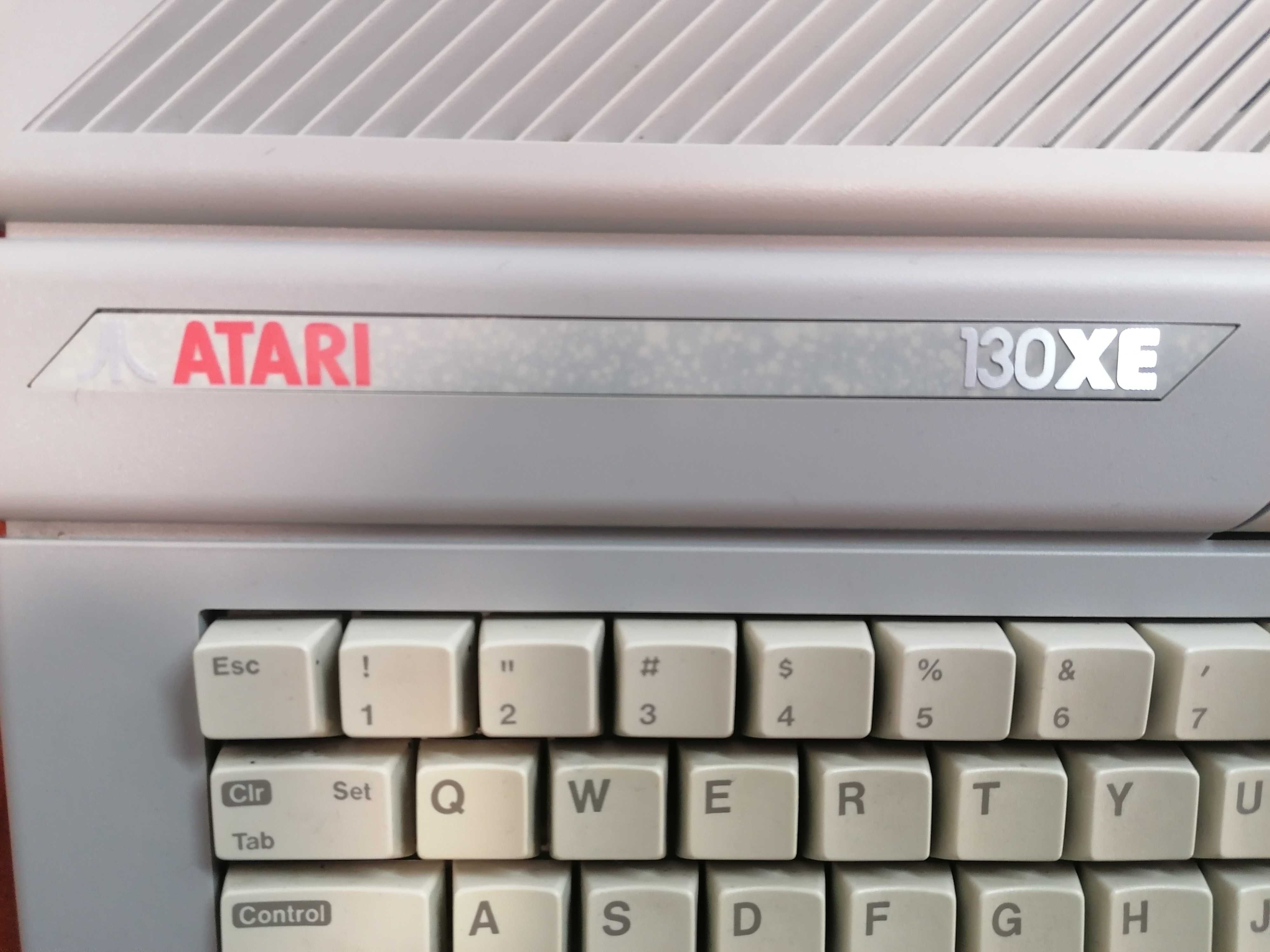 Komputer Atari 130 XE + zasilacz