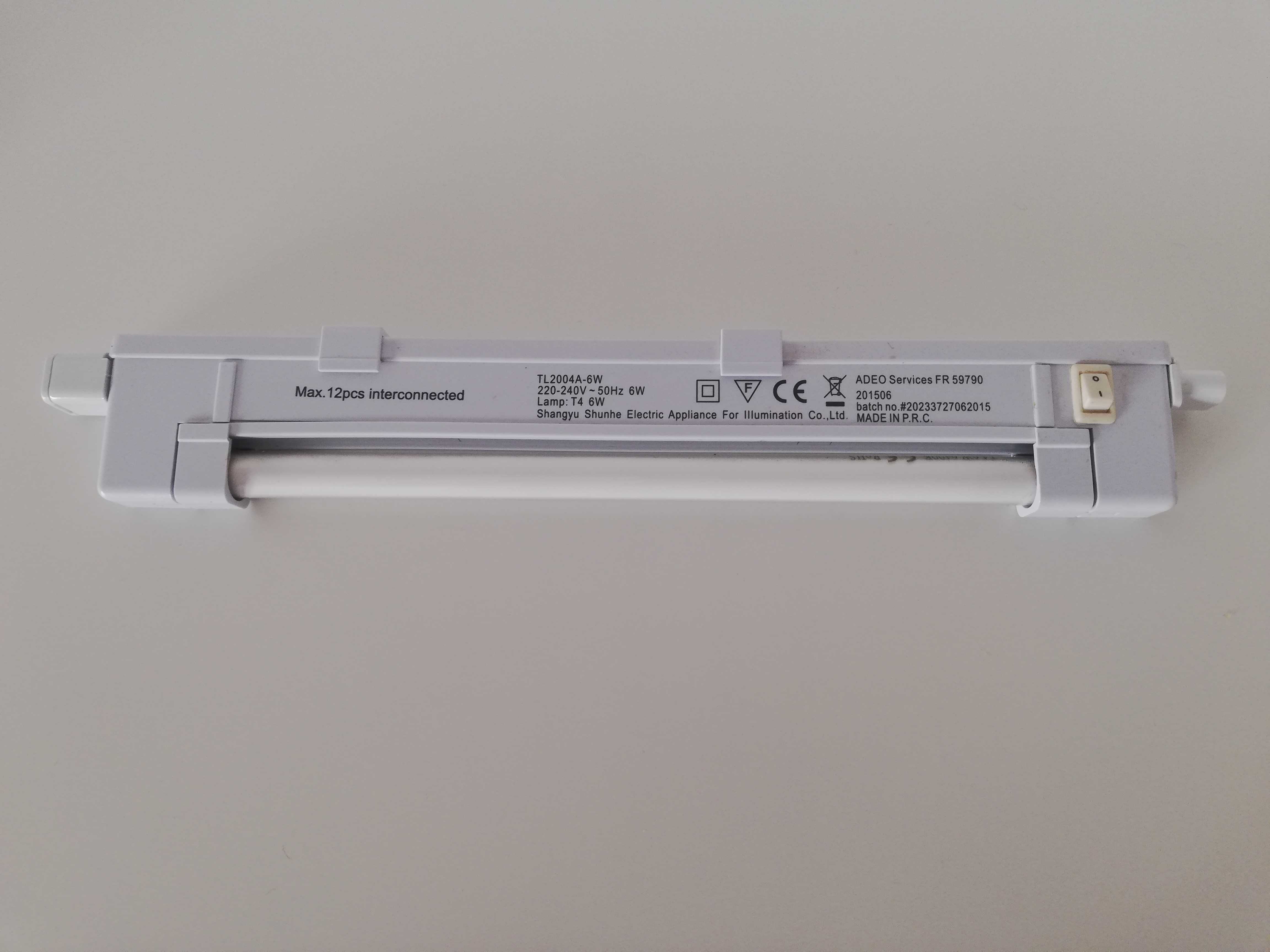 Lâmpadas LED TL 2004A-6W (2 conjuntos interconectáveis)