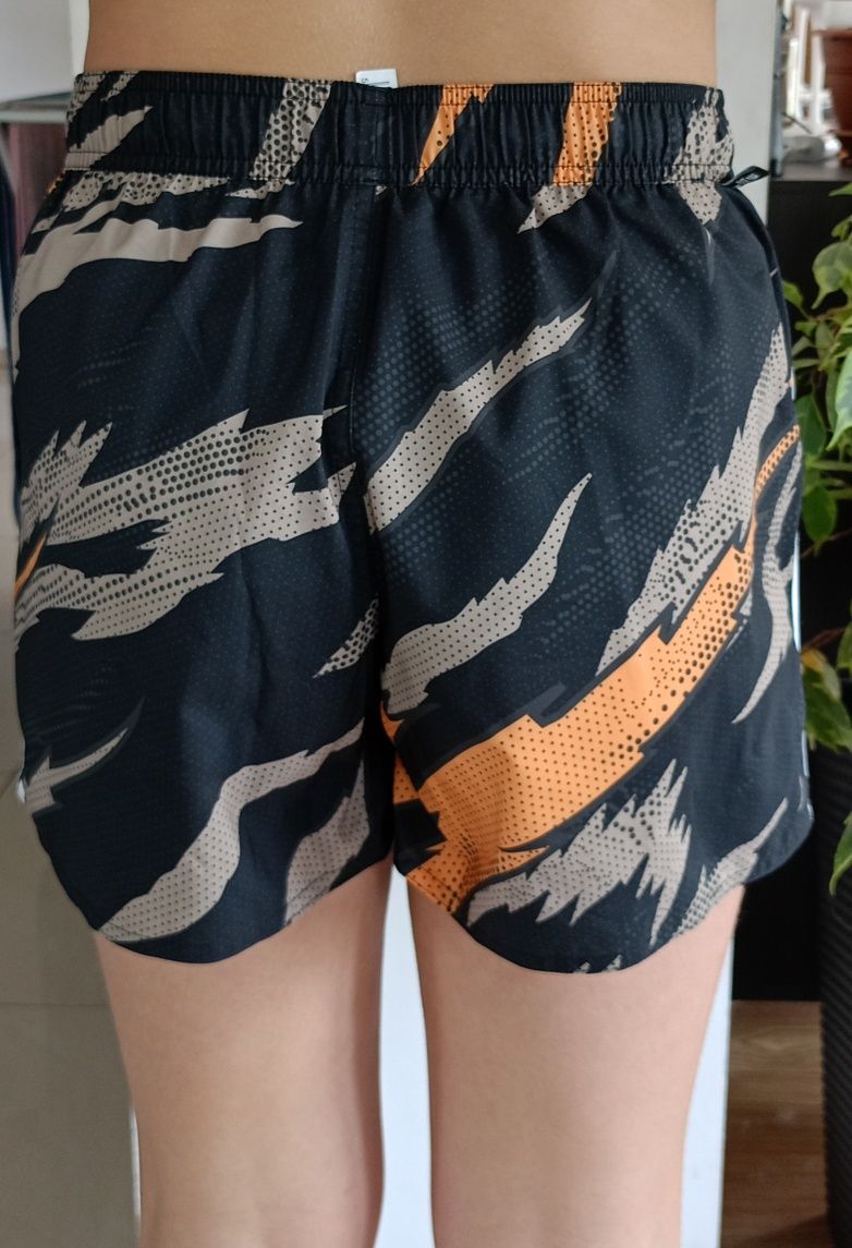 Adidas Sportswear Tiger, spodenki kąpielowe męskie, rozmiar S/M