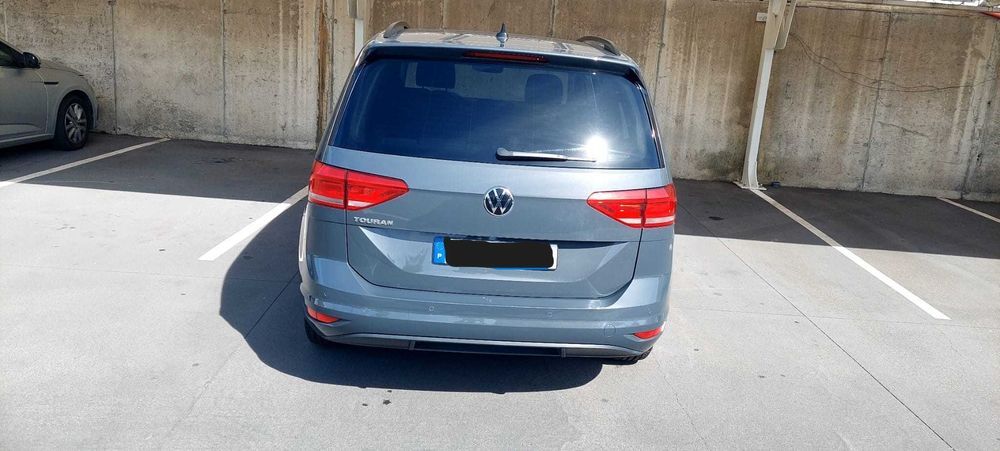 VW Touran 2021 7 lugares