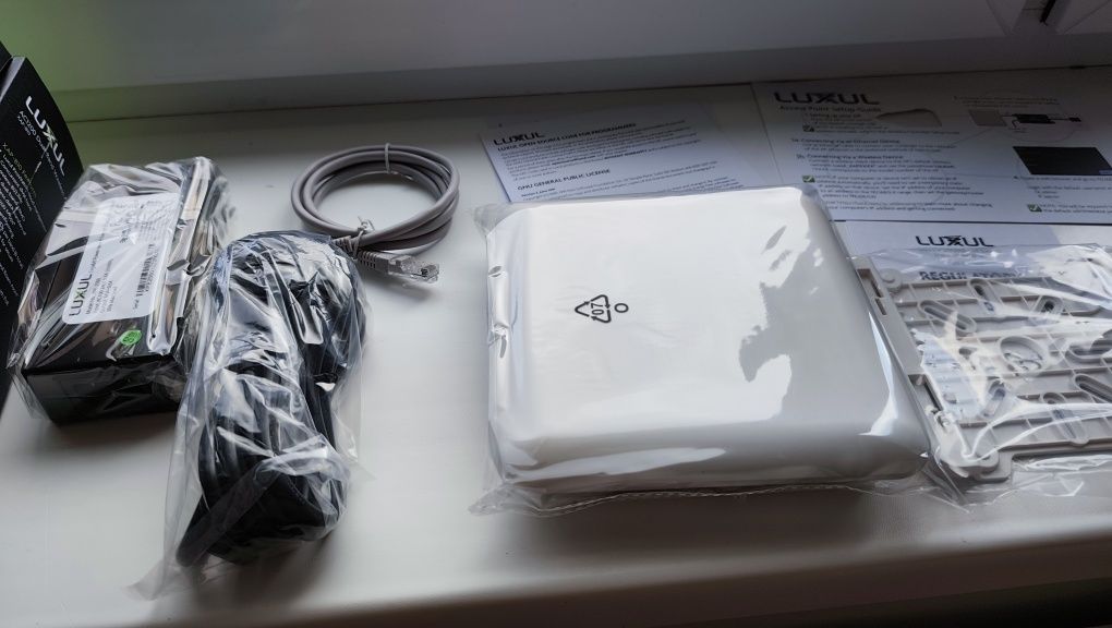 Luxul XAP-810 | Bezprzewodowy, dwupasmowy Access Point AC1200, NOWY
