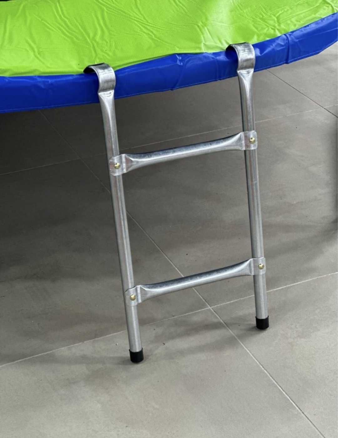 Батут Atleto 312см 252см 183см 152см 140см 120см з сіткою та драбинкою