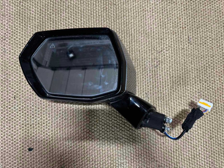 Дзеркало ліве KIA EV9