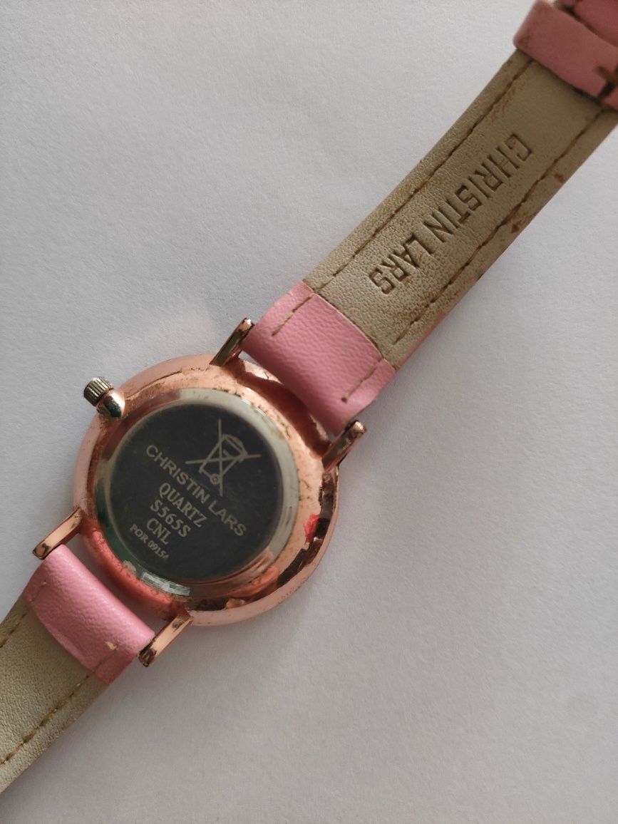 Zegarek z różowym paskiem Christin Lars