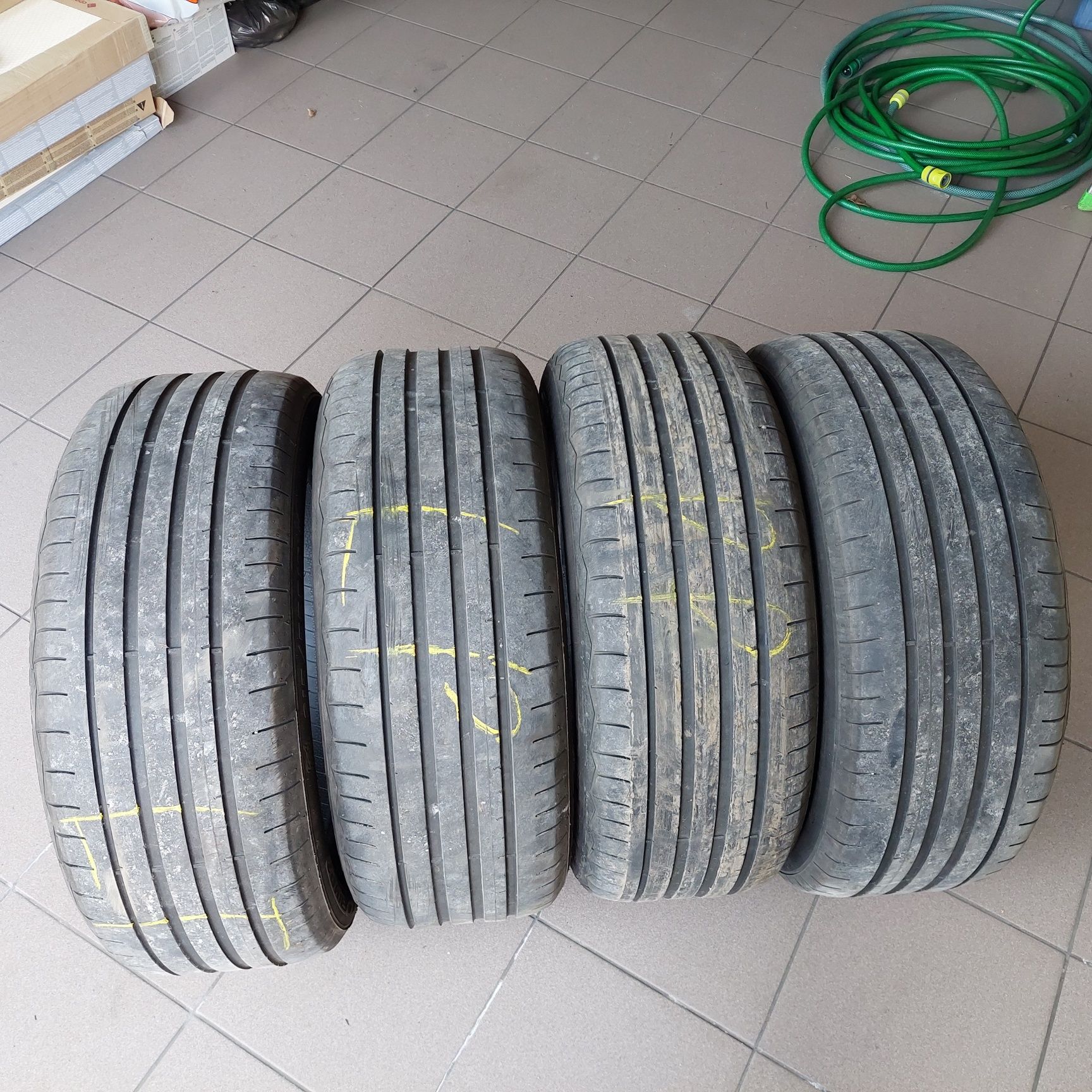 4x opony letnie Dębica Presto UHP2 215/55 R17