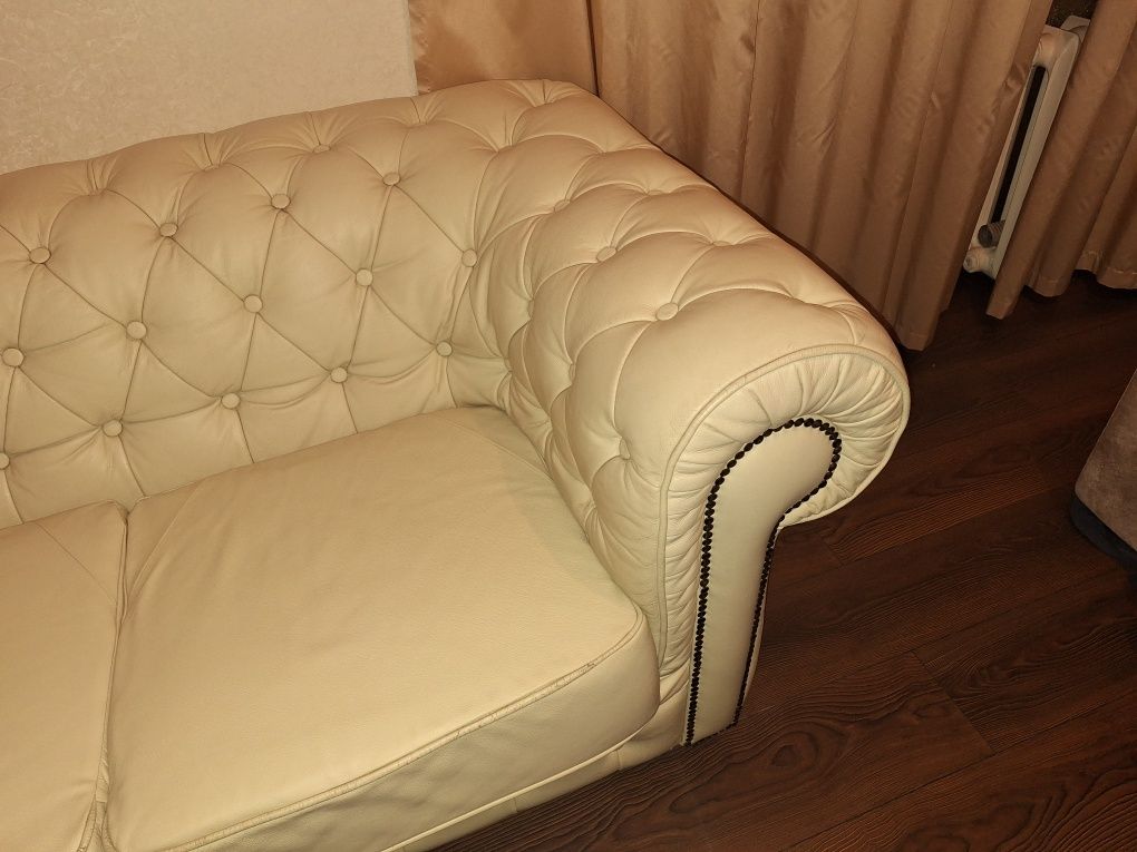 Продам диван шкіряний